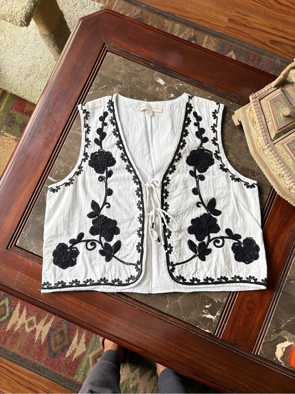 White Tie-Front Embroidered Floral Crop Vest